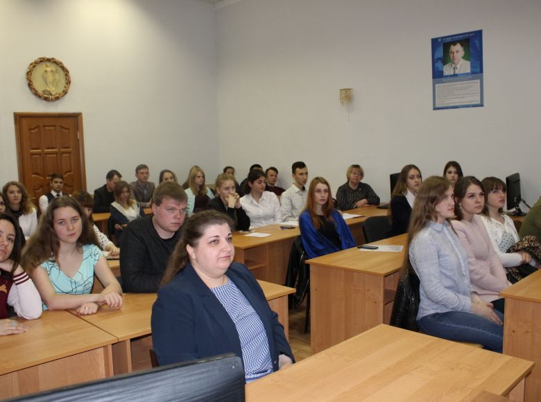 Неделя правовой помощи детям в Ульяновской области открылась научно – практической конференцией