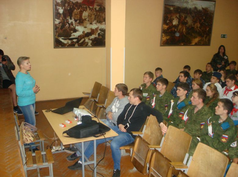 Председатель Исполкома Ульяновского отделения провела встречу с участниками игры «Орлёнок»