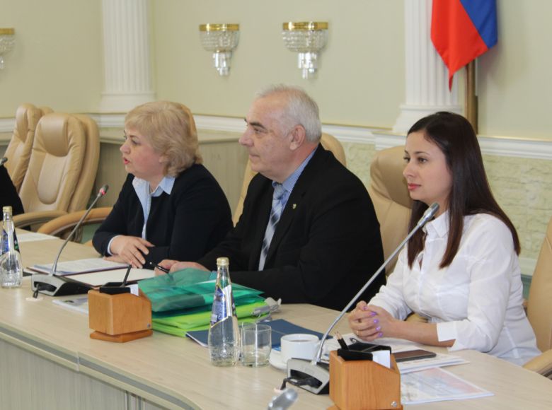 Ульяновские юристы подписали соглашение с профсоюзами