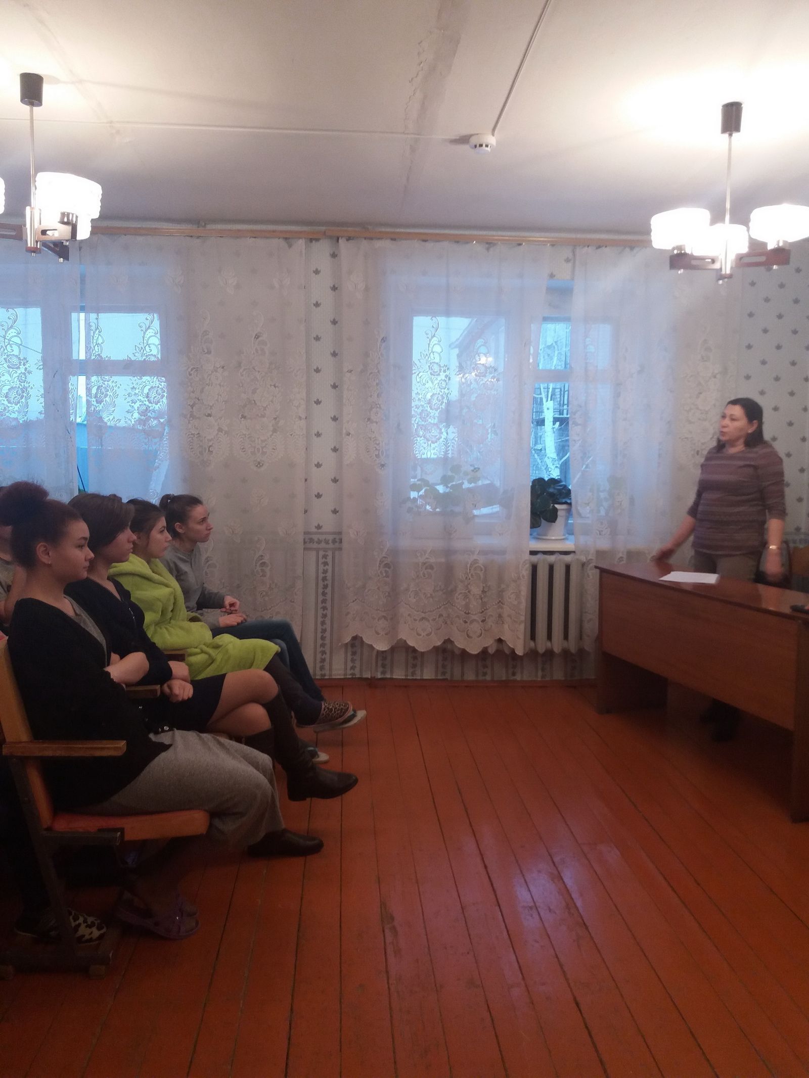 Для студентов Сенгилеевского педагогического техникума провели правовые лекции