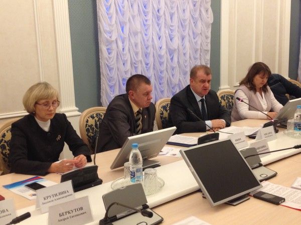 Состоялась встреча Губернатора Ульяновской области Сергея Морозова с членами Палаты справедливости и общественного контроля в Ульяновской области
