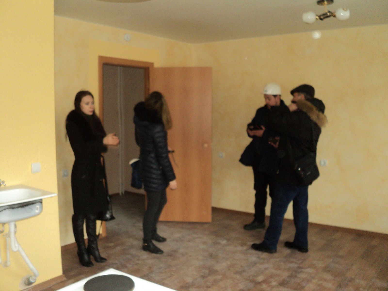 Сотрудники аппарата Уполномоченного по правам человека в Ульяновской области посетили строящиеся жилые дома, предназначенные для детей-сирот