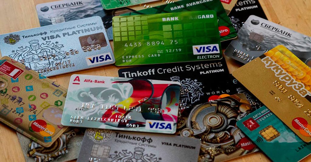 Стоит ли брать кредитную карту? Ульяновские юристы провели независимое исследование