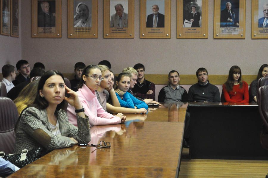 Студенты юридического факультета УлГУ приняли участие во Всероссийской юридической телеконференции