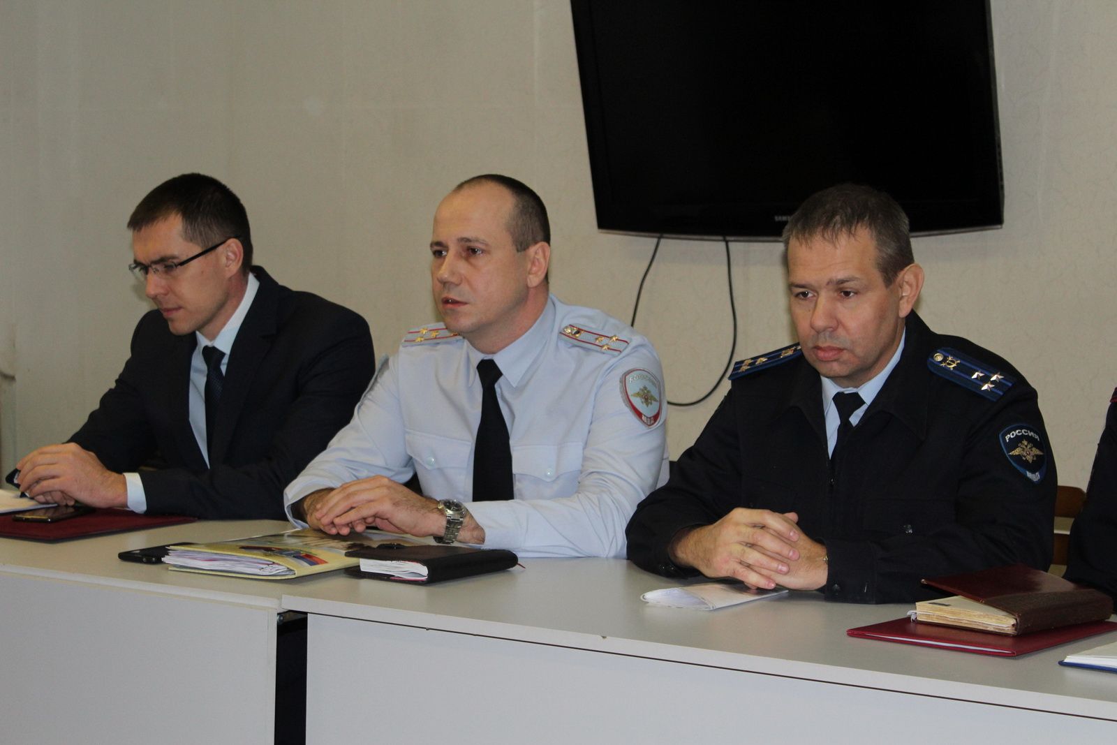 «Трудно, но интересно»: по инициативе Ульяновского отделения АЮР в полиции прошел день открытых дверей