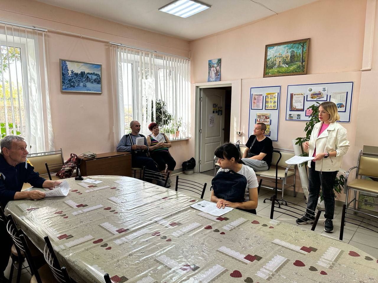 Ульяновские юристы провели мероприятия, посвященные Дню пожилого человека и борьбе с финансовыми мошенниками