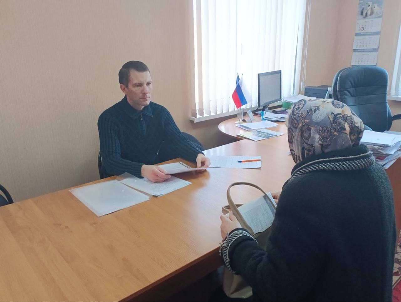 Ульяновские юристы провели правовые приёмы на площадках партии “Единая Россия”