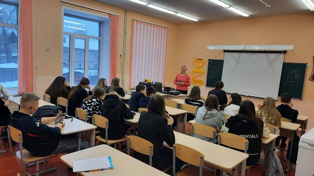 Ульяновские юристы провели серию уроков права для школьников и студентов