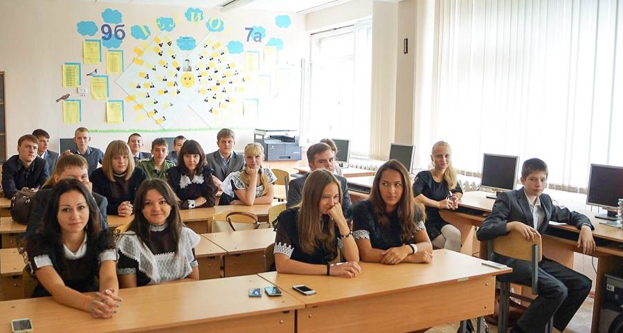 В ульяновских школах прошли уроки патриотического воспитания
