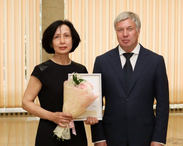 Алексей Русских вручил награды лучшим адвокатам Ульяновской области