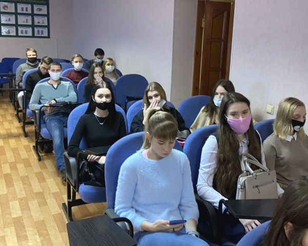 Будущие юристы посетили ульяновских судебных приставов