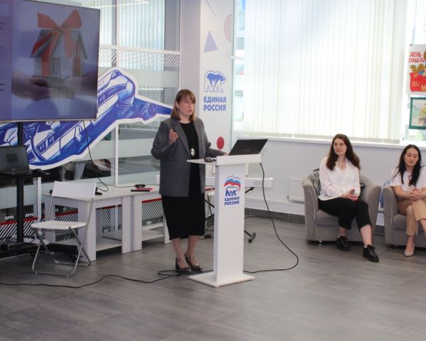«Диалог с нотариусом»: о важных нюансах при оформлении завещания и договора дарения