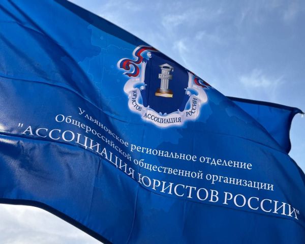Дорогие друзья, поздравляем с 1 Мая – праздником Весны и Труда!