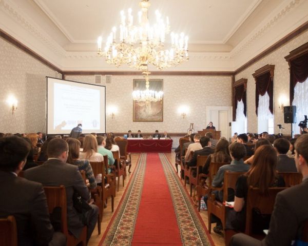 Молодые юристы из УлГУ приняли участие в конференции в Казани