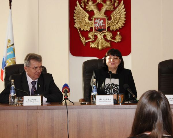 Молодые юристы встретились с главой Ульяновска Мариной Беспаловой