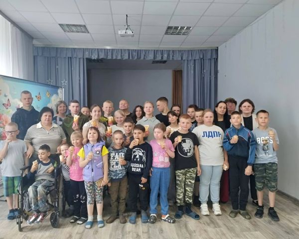 Нотариат Ульяновской области поздравил подшефные детские дома с Днём защиты детей