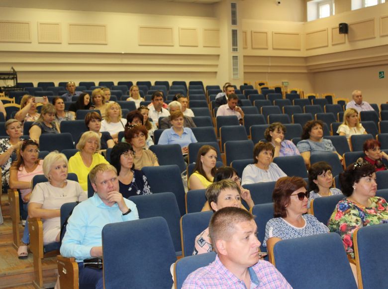 Связка «власть-общественники-юристы»: в Ульяновске создают эффективную систему защиты прав потребителей