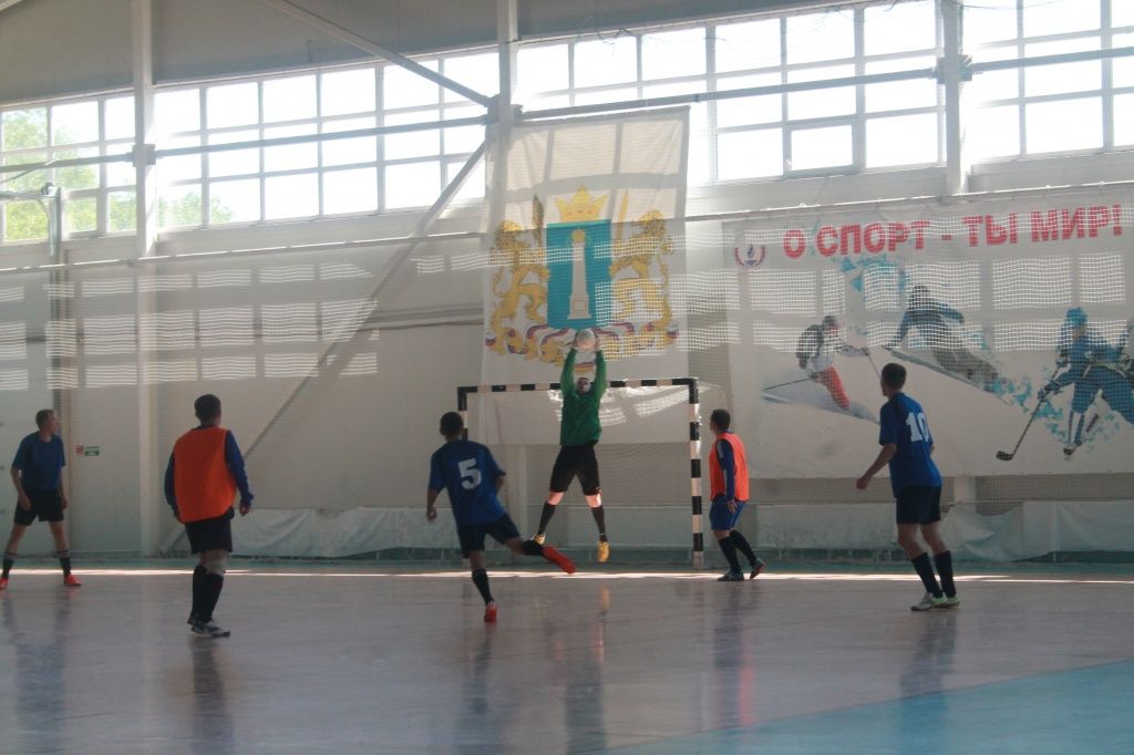 24 мая в спорткомплексе «Новое поколение» состоялись финальные игры турнира по мини-футболу