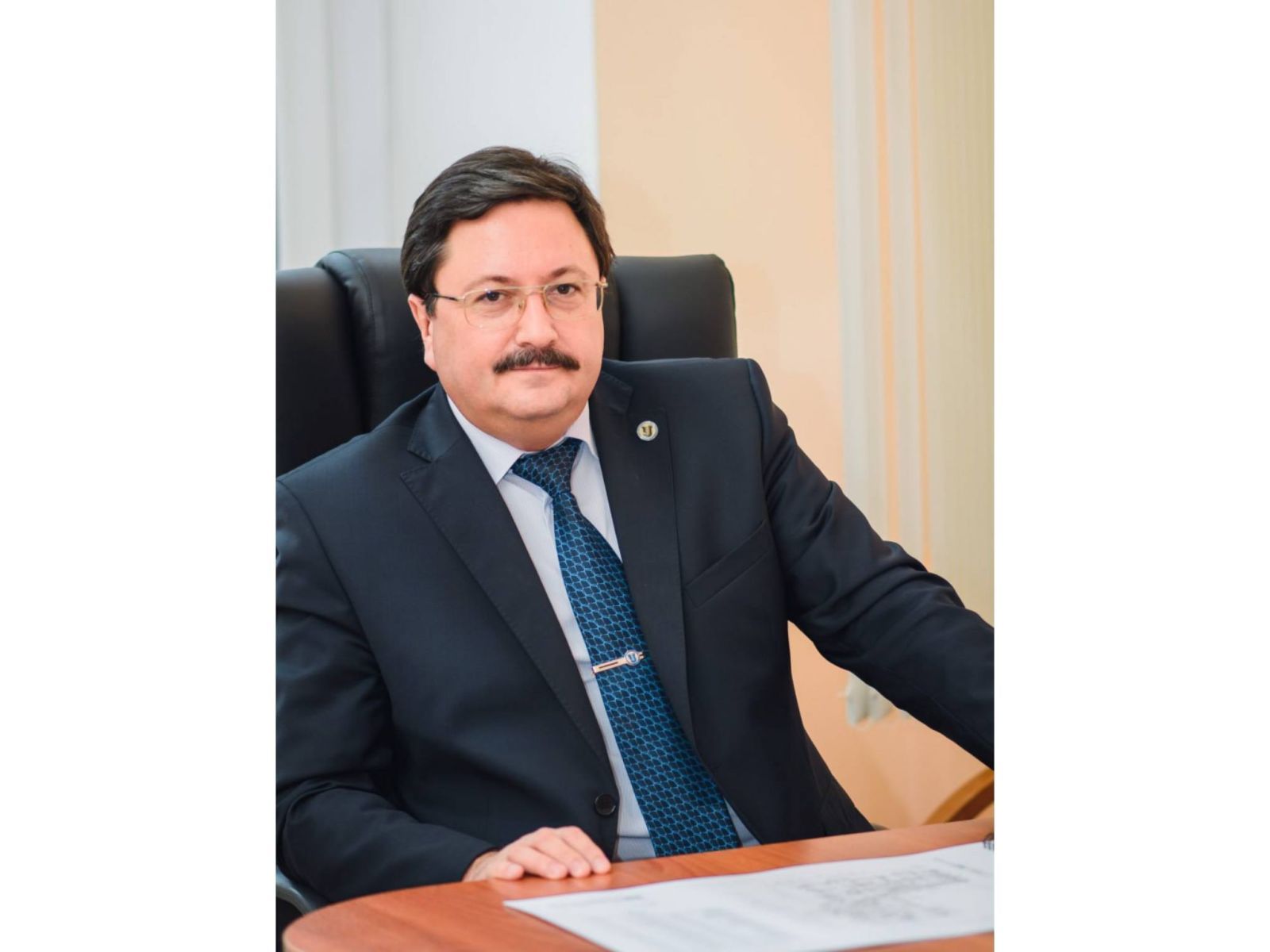 Поздравляем с днём рождения Бориса Костишко!