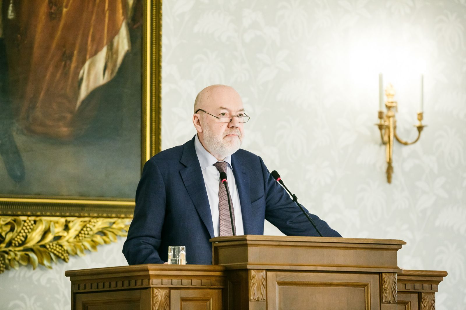 Поздравляем с днём рождения Павла Владимировича Крашенинникова!