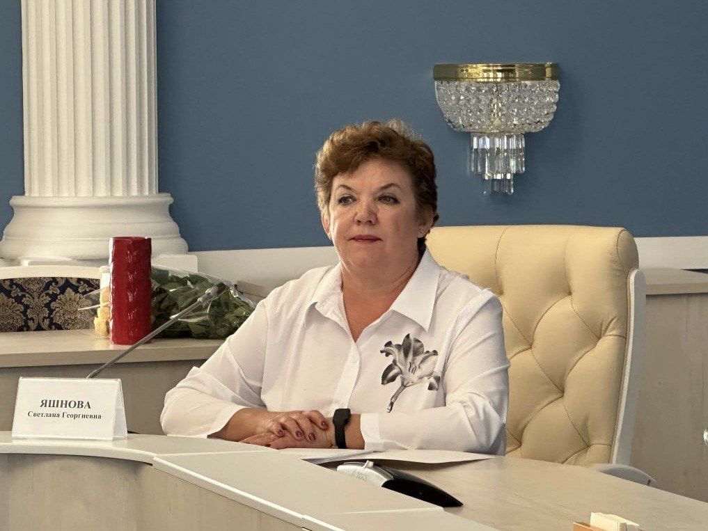 Поздравляем с днём рождения Светлану Яшнову!