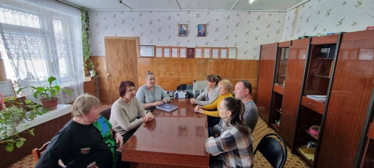Члены Ульяновского реготделения рассказали о возможностях получения бесплатной юрпомощи Члены Ульяновского реготделения рассказали о возможностях получения бесплатной юрпомощи