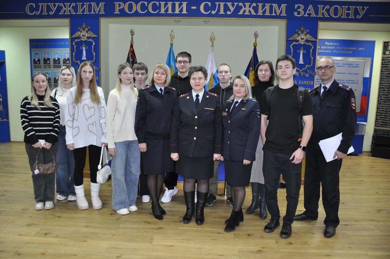 День открытых дверей в Управлении Министерства внутренних дел Российской Федерации по Ульяновской области День открытых дверей в Управлении Министерства внутренних дел Российской Федерации по Ульяновской области