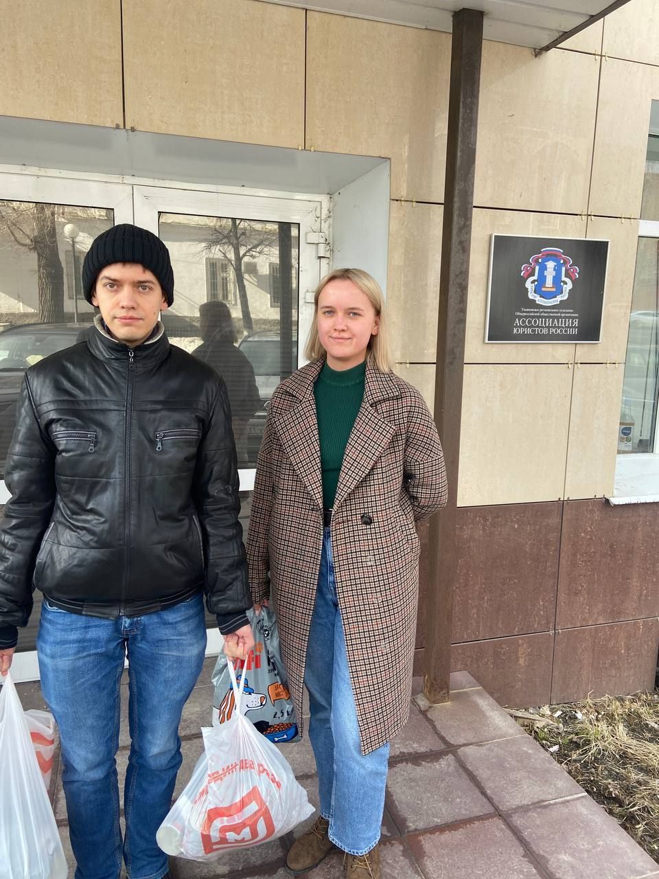 Голодным никто не останется – в ходе благотворительной акции ульяновцы собрали более 60 килограмм корма для животных Голодным никто не останется – в ходе благотворительной акции ульяновцы собрали более 60 килограмм корма для животных