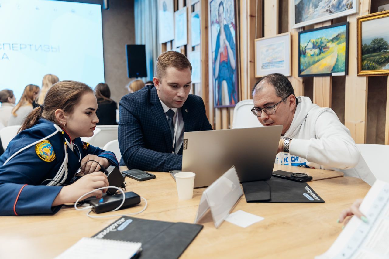 Готов к развитию и новым знаниям! В Ульяновске прошёл Форум молодых политиков