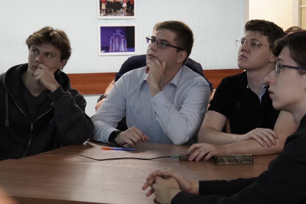 Интеллектуальный поединок: игра «Что? Где? Когда?» по-юридически