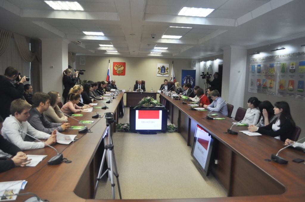 На круглом столе представлена новая памятка по вопросам защиты здоровья граждан от воздействия табака На круглом столе представлена новая памятка по вопросам защиты здоровья граждан от воздействия табака