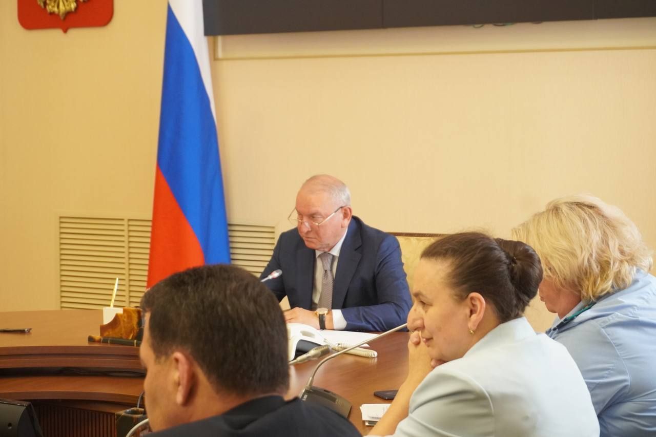 На совещании в Правительстве Ульяновской области руководство реготделения АЮР рассказало о работе в сфере антикоррупционной деятельности