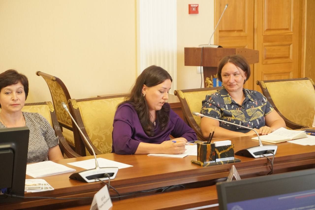 На совещании в Правительстве Ульяновской области руководство реготделения АЮР рассказало о работе в сфере антикоррупционной деятельности