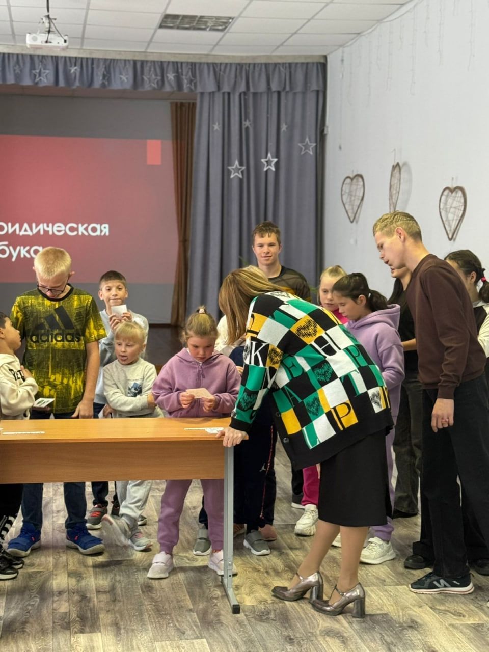 Нотариусы Ульяновской области провели занятие для воспитанников детского дома «Орбита»