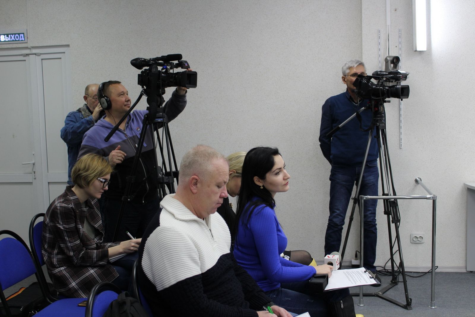 О самом актуальном в сфере права: в Ульяновской области прошла пресс-конференция накануне юбилея Конституции РФ О самом актуальном в сфере права: в Ульяновской области прошла пресс-конференция накануне юбилея Конституции РФ