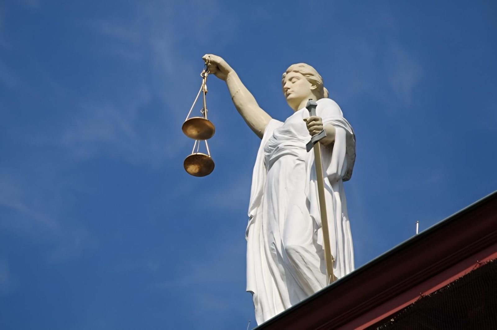 О вступлении в права наследства и оформлении в собственность земельного участка: подборка успешных дел Ульяновских юристов