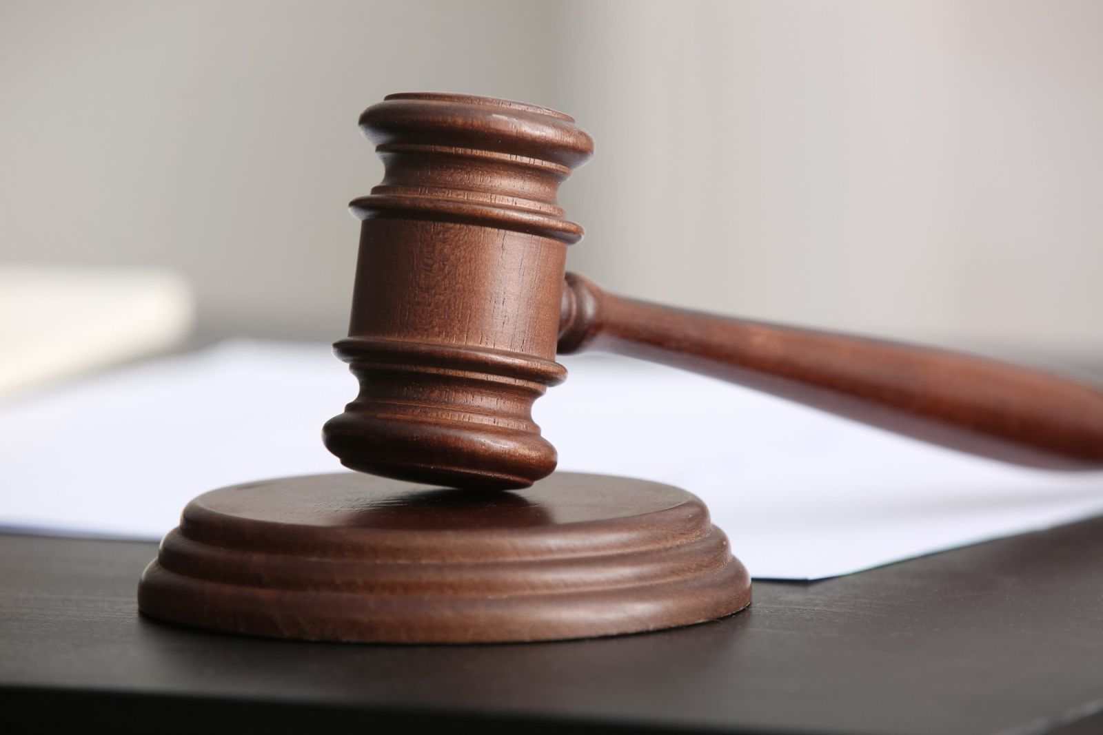 От оформления пособия для будущих мам до исправления ошибок в документах: подборка успешных дел юристов Ульяновска