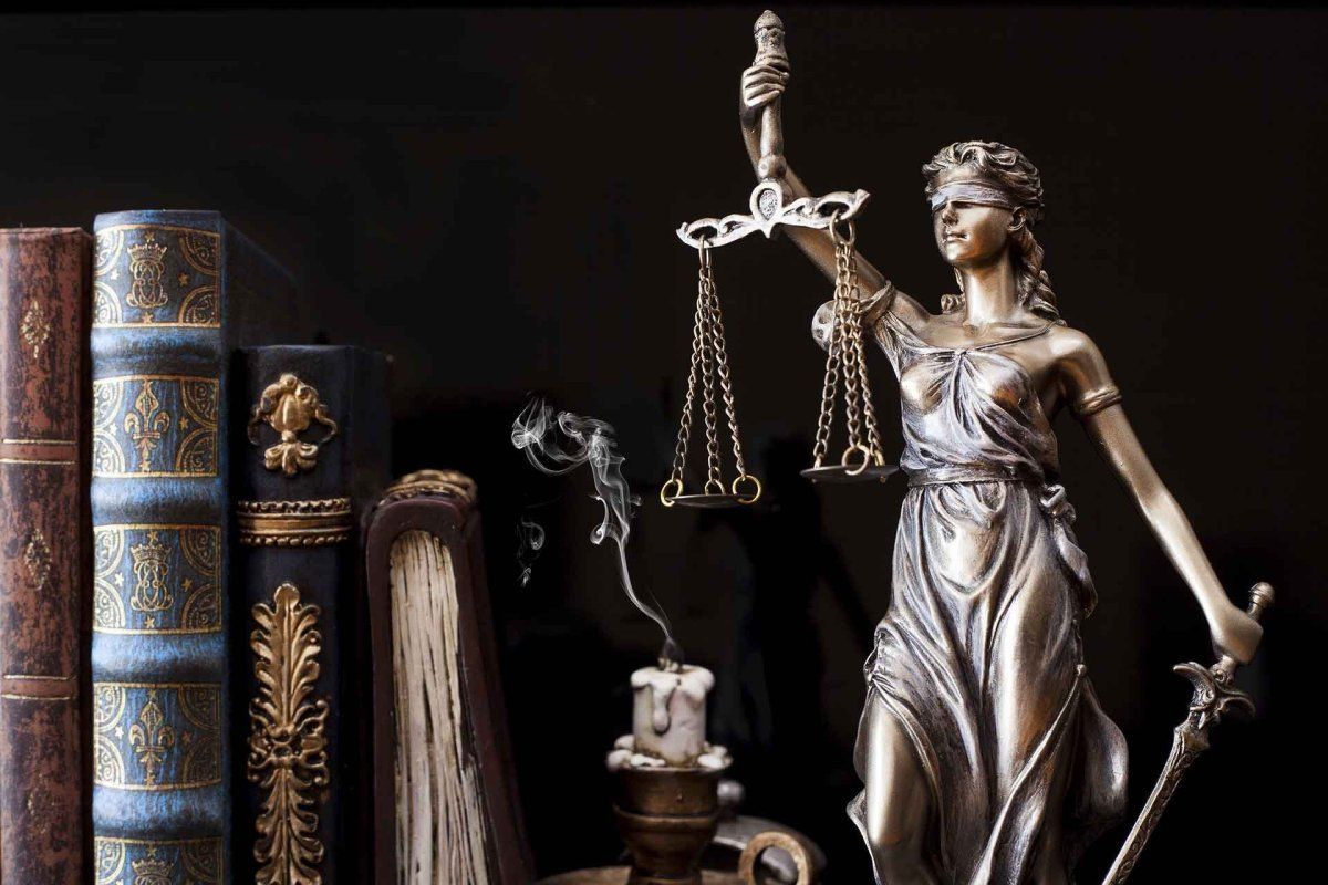 От решения спора с управляющей компанией до оформления земельного участка в собственность: подборка успешных дел юристов Ульяновска