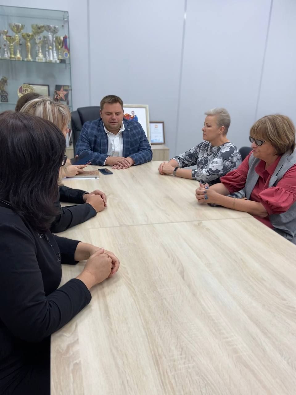Поделились опытом и познакомили с красотами города – итоги встречи ульяновских юристов с делегацией Республики Крым Поделились опытом и познакомили с красотами города – итоги встречи ульяновских юристов с делегацией Республики Крым