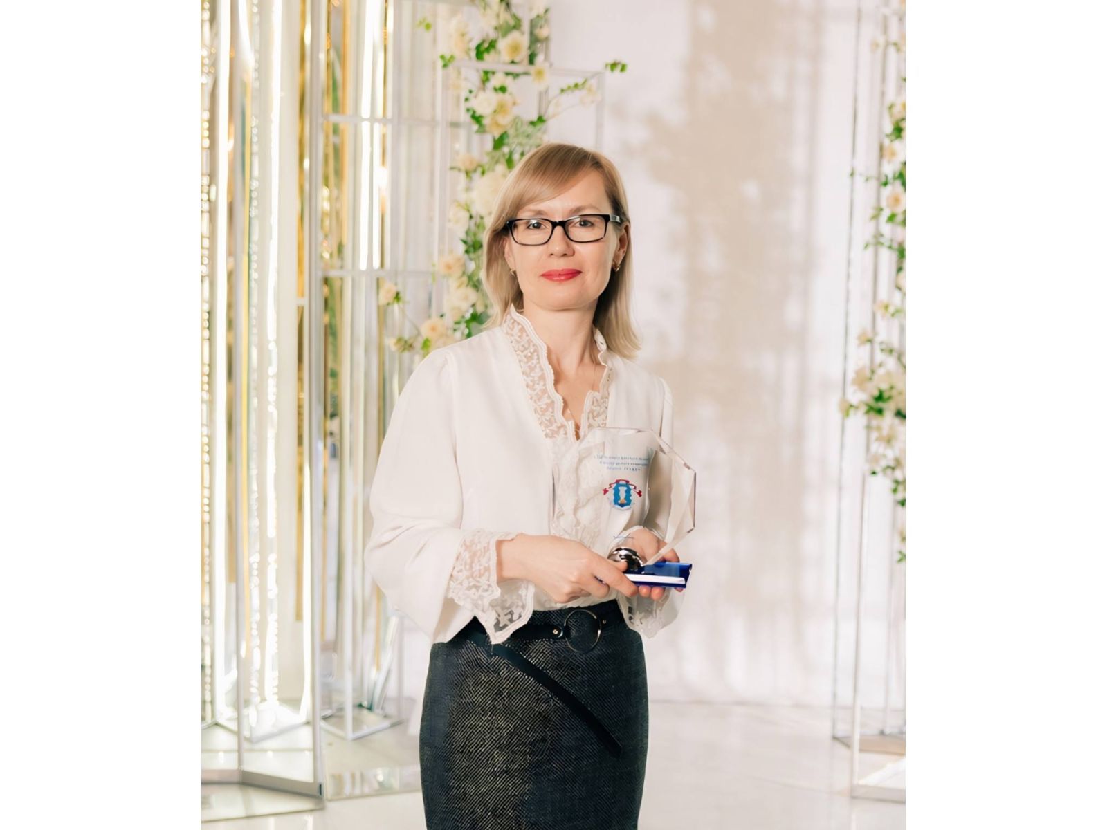 Поздравляем с днём рождения Оксану Пименову!