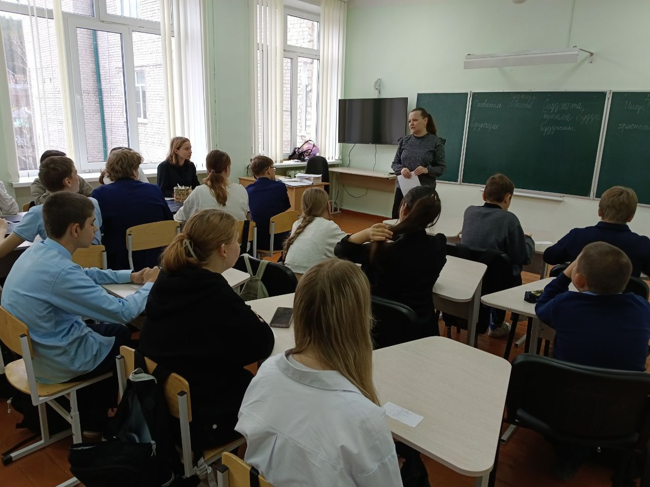 Правовая азбука: юристы Ульяновска продолжают работу, направленную на правовое просвещение подрастающего поколения