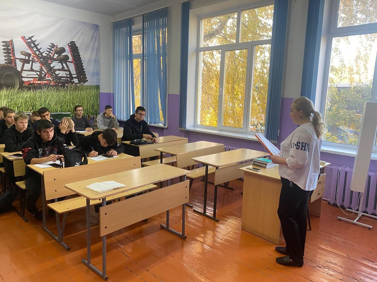 Правовое просвещение подрастающего поколения: уроки права для студентов учебных заведений среднего профессионального образования Правовое просвещение подрастающего поколения: уроки права для студентов учебных заведений среднего профессионального образования