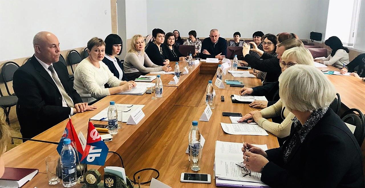 «Работают в других городах, а вакансии не заняты». Уполномоченный посетила Теренгульский район «Работают в других городах, а вакансии не заняты». Уполномоченный посетила Теренгульский район