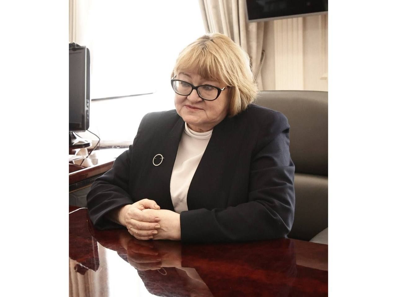 Поздравляем с днём рождения Венерю Ахатовну Браташову!