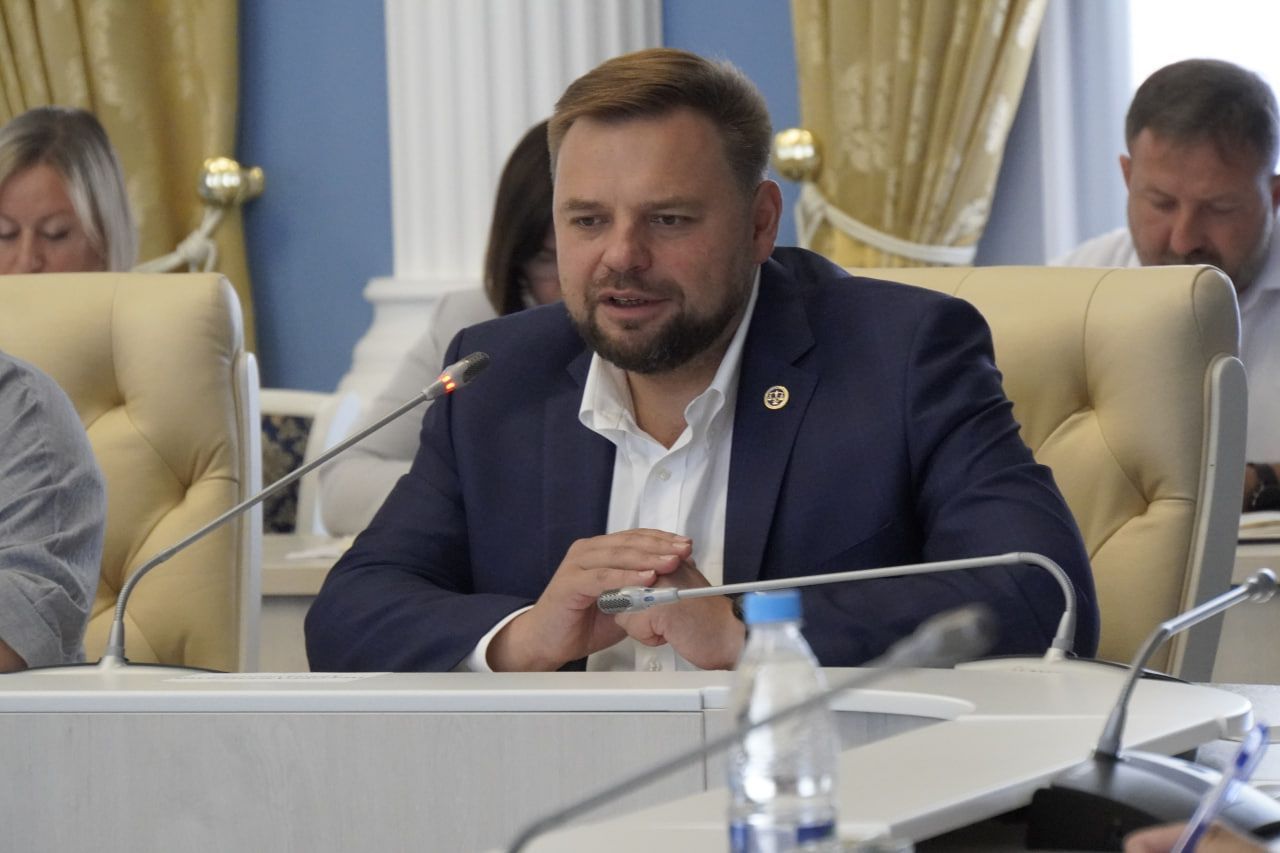 С заботой о благополучии региона: в Ульяновске прошло расширенное заседание комиссии по законопроектной деятельности