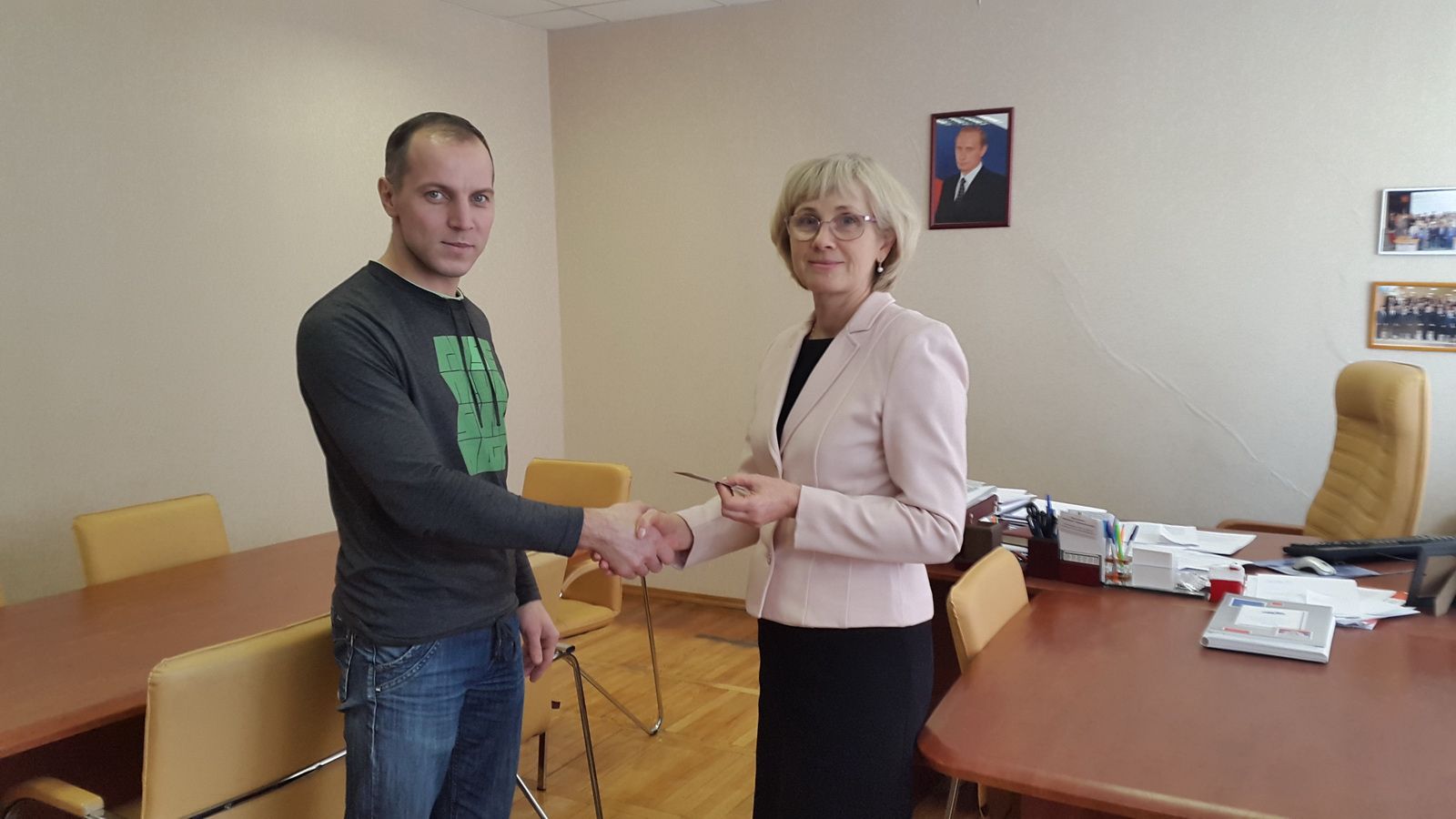 Состоялась рабочая встреча Уполномоченного по правам человека в Ульяновской области Людмилы Крутилиной и общественного представителя Уполномоченного по защите прав многодетных семей Дениса Сосницкого