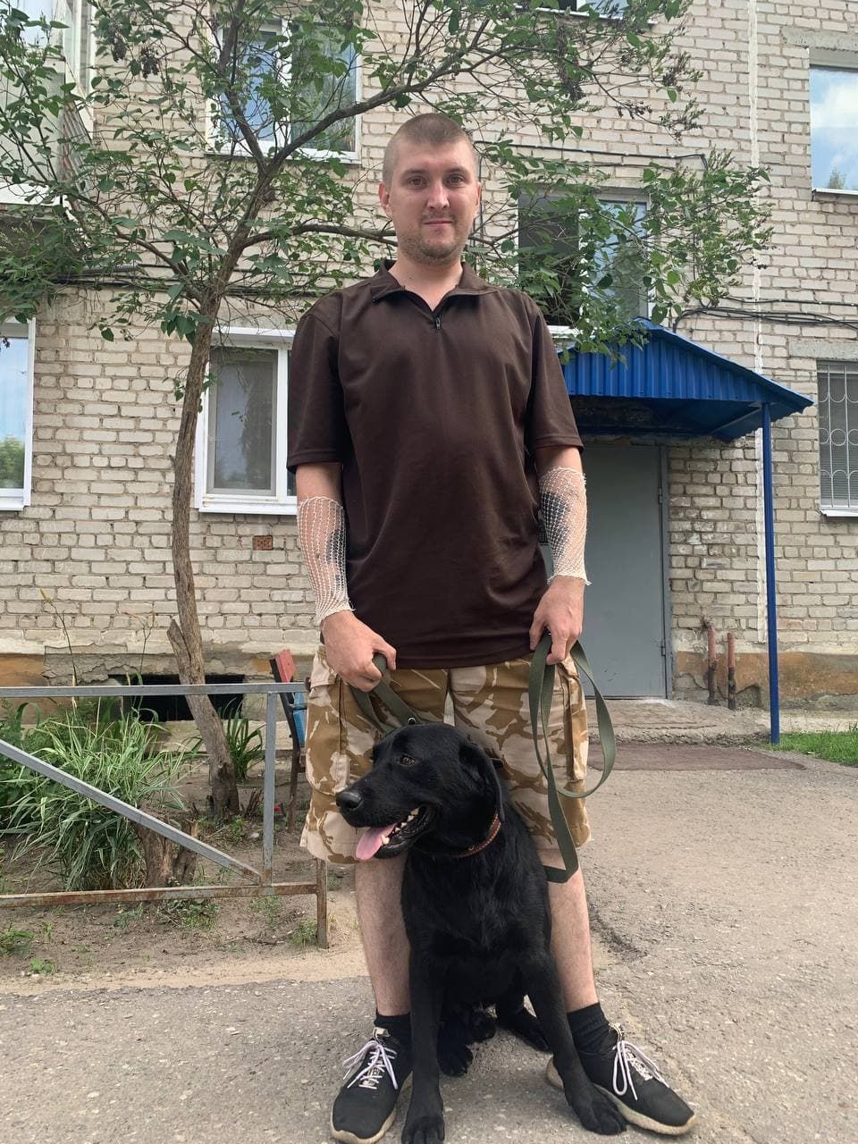 Спасённый пёс Уголёк обрёл нового хозяина! Спасённый пёс Уголёк обрёл нового хозяина!