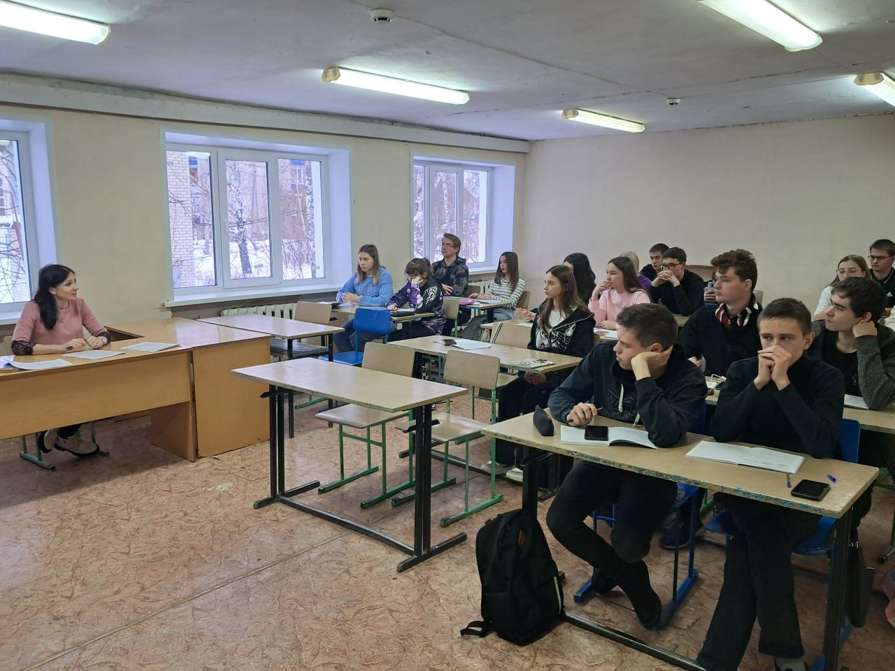 Ульяновская команда юристов продолжает проводить уроки права для юных жителей региона