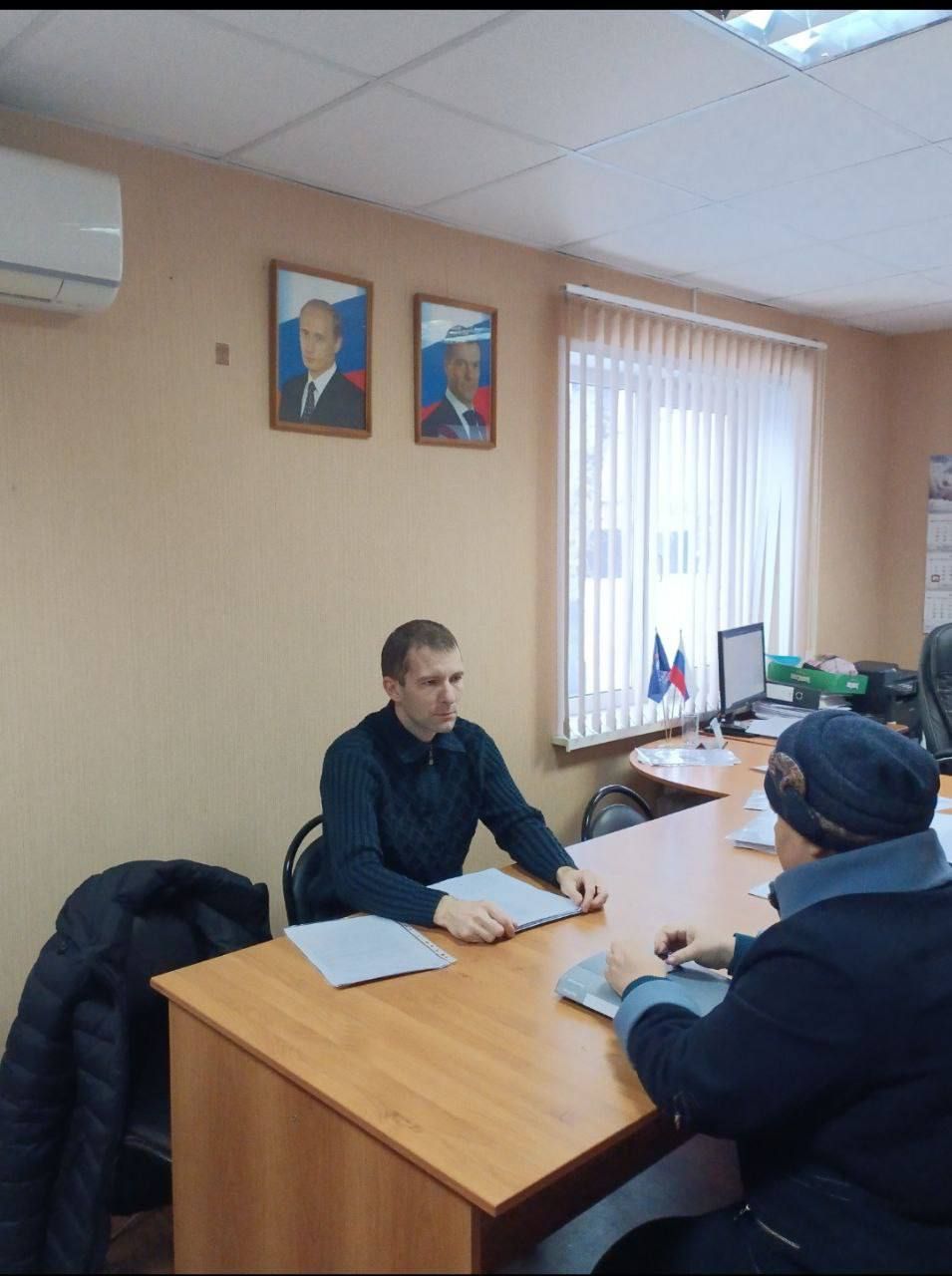 Ульяновские юристы оказали бесплатную юрпомощь гражданам на площадках общественной приёмной партии “Единая Россия”