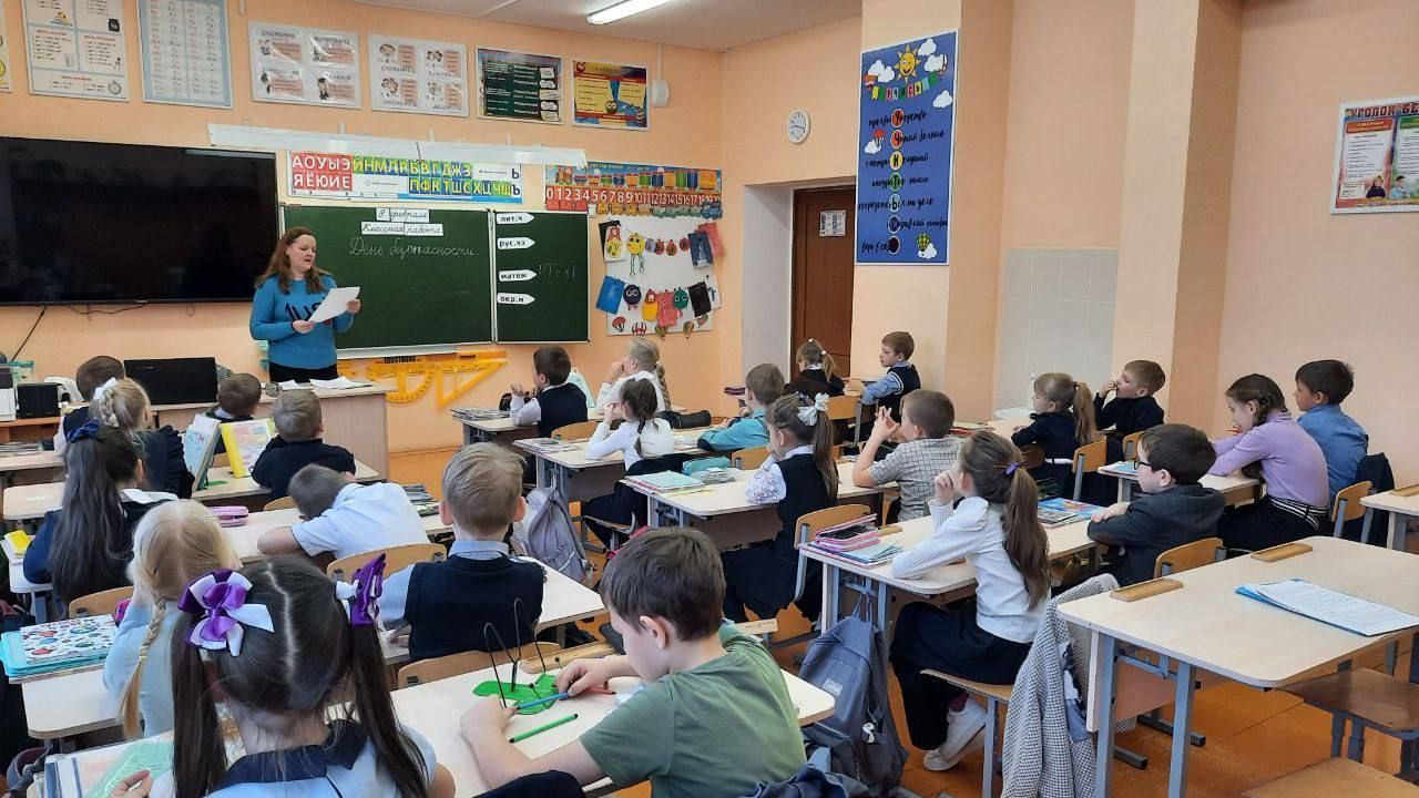 Ульяновские юристы рассказали о безопасности и профилактике социальных конфликтов среди подростков Ульяновские юристы рассказали о безопасности и профилактике социальных конфликтов среди подростков